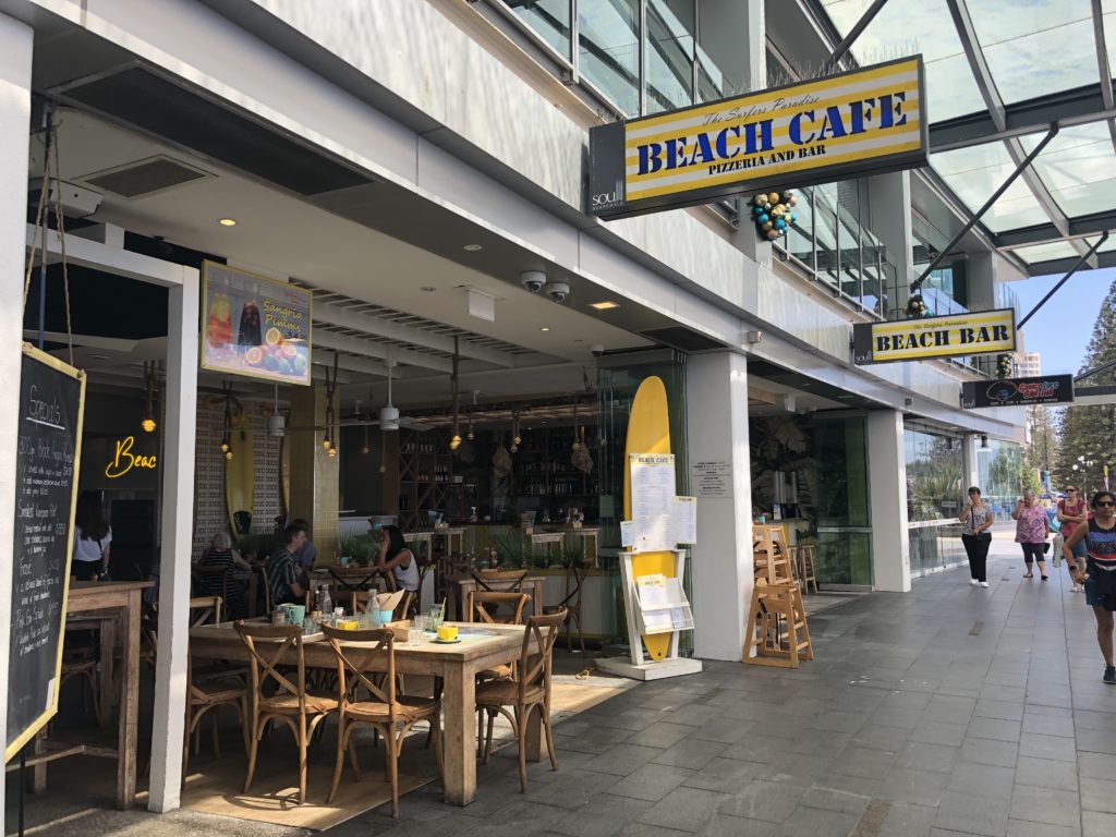 ビーチカフェ
